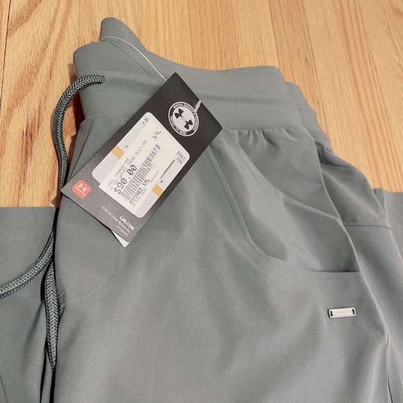 NWT** Under Armour Loose trend pant - Picture 3 of 9